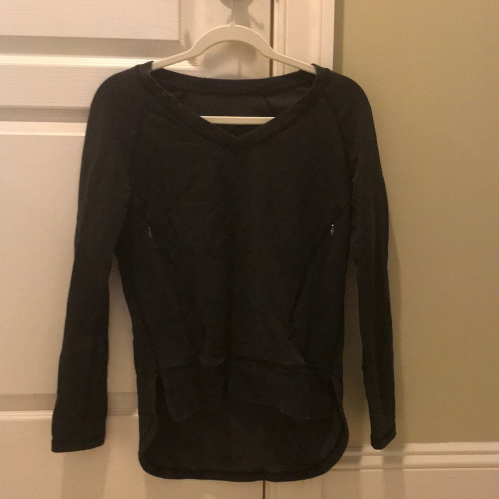 Lululemon Black pinstriped sweatshirt